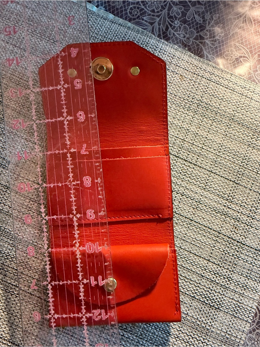 R. R. RITTER Red Leather Card Wallet - Picture 2 of 3